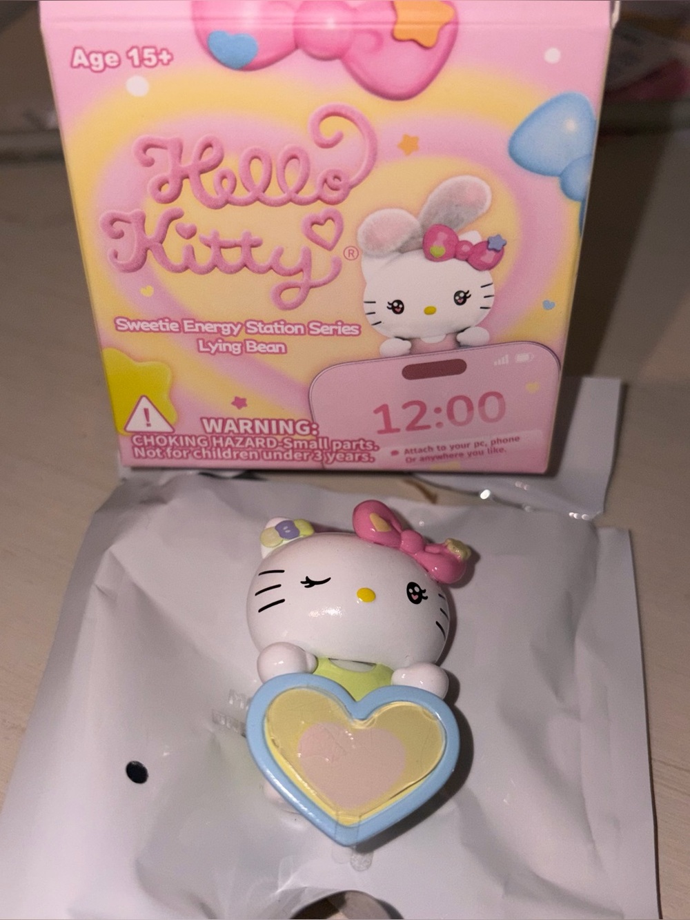 Sanrio Hello Kitty Pastel Sweetie Energy Station Series Heart Lying Bean OpenBox